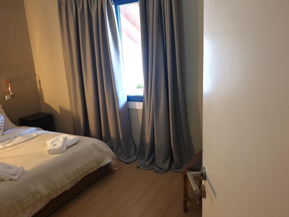 Plaza Hotel Athena Bagian luar foto